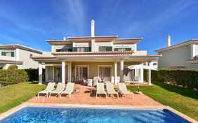 3 Schlafzimmer Superior Villa 